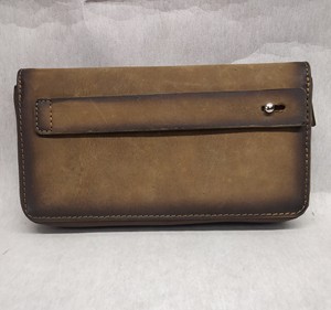 Portefeuille Pochette Femme en Cuir Hunter avec Porte-Cartes de Crédit, Porte-Document, Multiples Poches Zippées, RFID, Cuir Crazy Horse, Export Inde - Product Image 2