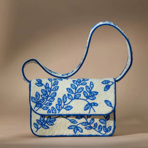 กระเป๋าถือปักลูกปัดลายปลาแบบสบายๆ พร้อมสายสะพาย ทำมือตามสั่ง - Product Image 1