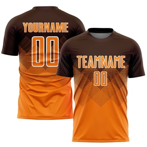 Venta al por Mayor Directa de Fábrica OMMIZ INDUSTRY, Uniforme de Fútbol Personalizado en Color Marrón, Naranja y Blanco Sublimado - Product Image 1