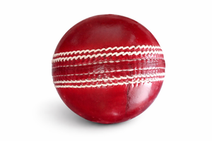 Pelota de críquet de cuero auténtico roja, pelotas de críquet de cuero Mannu Sports Phantom. - Product Image 3