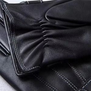 2026 Men's High Quality Leather <b>Touchscreen</b> <b>Gloves</b> Breathable Thermal Eco-Friendly for Casual Winter Wear Direct Factory - Product Image 2