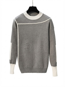 ชุดเซ็ตเสื้อสเวตเตอร์และกางเกงขายาวสำหรับผู้หญิง แบบ OEM  สามารถปรับแต่งได้ สไตล์ลำลอง แขนยาว ถักนิตติ้ง  ชุดเซ็ตเสื้อสเวตเตอร์ผู้หญิงแบบถักลายนูน - Product Image 2