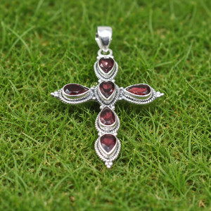 Pendentif en argent sterling 925 avec grenat rouge taille poire, fait main, croix chrétienne, bijoux religieux en argent, vente en gros - Product Image 1