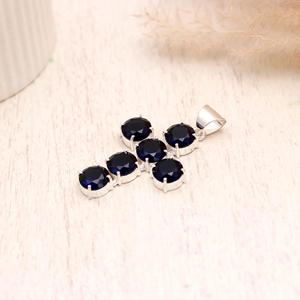 Colgante de cruz de zafiro azul en plata de ley, piedra de nacimiento de septiembre, regalo de gema azul oscuro para ella - Product Image 4