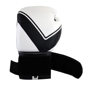 Wholesale Customizable PU Leather Boxing <b>Gloves</b> <b>Moisture</b> Wicking Lace-Up Closure MMA Training Punching Bag Use FORESIGHT - Product Image 3
