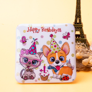 Spilla Personalizzata 76mm per Compleanno, Distintivo con Età Personalizzabile, 'Forte! Ho 20/30/40/50 Anni Oggi', Regalo Divertente per Ragazzi e Ragazze, Gadget per Feste - Product Image 2
