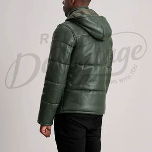 Veste matelassée en cuir vert foncé pour homme, chaude et rembourrée, avec capuche, en similicuir, idéale pour l'hiver et les températures froides. - Product Image 2
