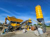 Centrale à béton mobile portable YHZS60, 60m3/h, entièrement automatique, système de contrôle PLC, installation et transport faciles