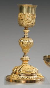 Colección de Cáliz y Ciborio Metálicos Elegantes para la Comunión en la Iglesia con Construcción Duradera y Apariencia Sofisticada - Product Image 6