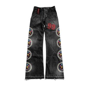 Pantalones Vaqueros Personalizados de Alta Calidad con Diseño de Parches, Estampado Gráfico, Lavado Vintage, Estilo Urbano, Hechos a Mano, Diseño Personalizado, Tela Premium - Product Image 4