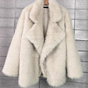 Manteaux en fourrure pour femmes, manteaux longs et moelleux pour l'hiver, vêtements d'extérieur décontractés en peluche douce, style tendance, manteaux élégants en fausse fourrure - Product Image 3