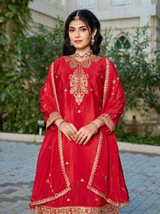 Traje Chinon de talla única con pantalón palazzo cosido, adornado con cordón y lentejuelas - Product Image 4