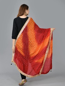 Nouvelle tendance : Dupatta Bandhani multicolore avec bordure en dentelle Gota Patti faite à la main, Dupatta Bandhej traditionnel du Rajasthan pour femmes - Product Image 2