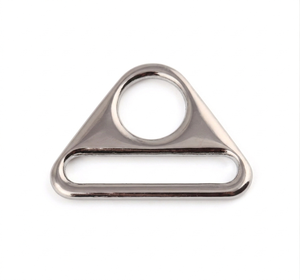 Hebilla Triangular Metálica de 39 mm, Libre de Níquel y Plomo, con Herraje Giratorio para Bolsos - Product Image 3