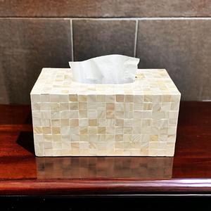 Elegante Caja Rectangular para Pañuelos de Nácar, Ideal para Decoración de Mesa en Ocasiones Especiales y para Regalos - Product Image 3