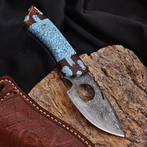 Couteau à pointe de lame en damas fait main, motif goutte de pluie, couteau de chasse et de dépecage personnalisé avec manche en bois de rose et turquoise - Product Image 4