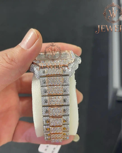 Reloj Mossinate de Lujo en Acero Inoxidable Dorado y Plateado con Diamantes Reales, Perfecto para Ocasiones Especiales y Uso Diario - Product Image 2