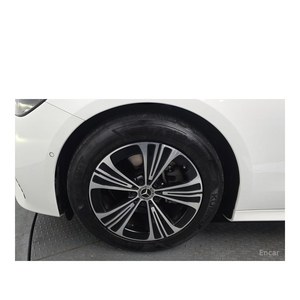 Mercedes-Benz Clase E E200 Avantgarde 2024, 15,248 km, Caja de Cambios Automática, Volante a la Izquierda, Cámara Trasera - Product Image 5