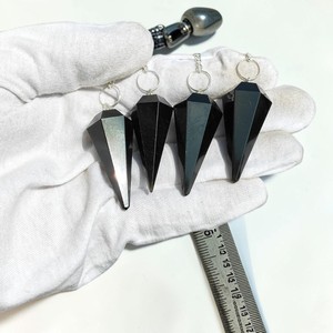 Pendule en tourmaline noire artisanal pour la protection contre les énergies négatives - Vente en gros - Product Image 2