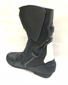 Bottes de moto en cuir imperméables de qualité supérieure, design personnalisé, chaussures de motocross, équipement de conduite confortable pour motards - Product Image 3