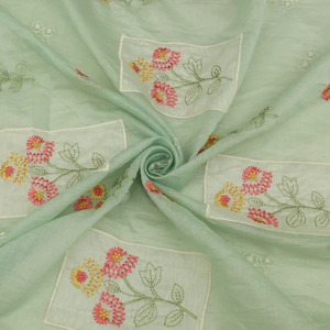 Tissu en dentelle brodée découpée au laser de créateur, tissu en maille de polyester floral de luxe pour robe de mariée, vêtements de soirée, fabricant - Product Image 4