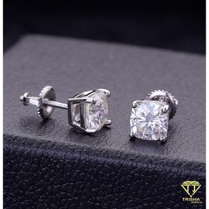 Boucles d'oreilles solitaires en moissanite taille coussin, en argent sterling 925, bijoux de luxe pour hommes et femmes - Product Image 2