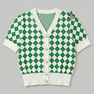 HMR Alpha |   Kapa |   Broderie Alpha Soror, vêtements en tricot d'hiver personnalisés pour femmes, blanc et vert, fermeture à boutons brodée pour sororité - Product Image 1