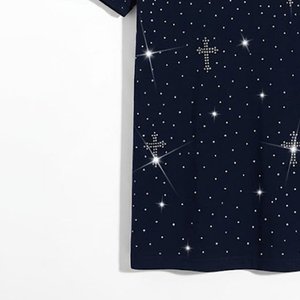 เสื้อยืดโอเวอร์ไซส์สีน้ำเงินประดับเพชรเทียมสำหรับผู้ชาย สไตล์สตรีทแวร์พรีเมียม ผ้าฝ้าย รับสกรีนโลโก้จำนวนมาก แฟชั่นกลางแจ้ง ลดราคาพิเศษ - Product Image 5