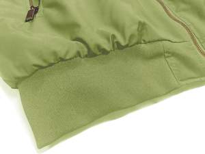 เสื้อแจ็คเก็ตบอมเบอร์ผู้ชายแบบมีปกตั้ง น้ำหนักเบา ระบายอากาศได้ดี สไตล์ลำลองสำหรับกิจกรรมกลางแจ้ง เหมาะสำหรับเล่นบาสเกตบอล มีกระเป๋าหลายช่อง ดีไซน์ทันสมัย สามารถปรับแต่งได้ - Product Image 6