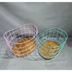 Vintage Style Black Metal Wire <b>Egg</b> Basket With Wooden Handle Round Decorative Kitchen Countertop Fruit And Vegetable Caddy - Product Image 2
