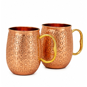 Mug Moscow Mule en Cuivre Pur, Forme Baril Gaufré Nid d'Abeille, Tasse à Bière et Cocktail avec Poignée en Laiton Moulé, Vente en Gros pour Bars - Product Image 1
