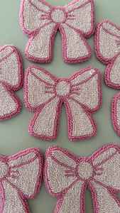 Sous-verres en perles de verre faits à la main MS HANDICRAFT - Cadeaux religieux classiques, portables, 4x4 pouces avec support en polyester - Product Image 4