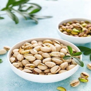 Pistachos Frescos de Calidad con un Sabor Naturalmente Rico y una Textura Crujiente, Perfectos para un Snack Saludable, Cocina Gourmet y Repostería - Product Image 2