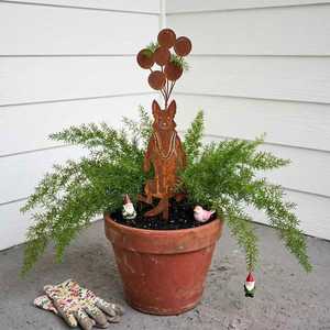 Ornement de jardin rustique en métal pour chien, design silhouette animale avec ballon, résistant aux intempéries, finition thermolaquée, installation facile - Product Image 2