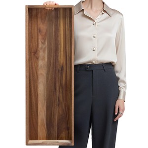 Bandeja Irregular de Madera de Acacia Tradicional Hecha a Mano con Patrones Geométricos Pintados a Mano - Venta al por Mayor - Product Image 3