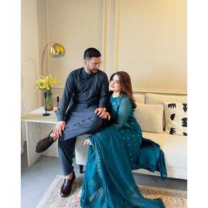 ชุดสูทงานปาร์ตี้สำหรับผู้หญิงมีพื้นล่างสุดและดูมัตต้าเพื่อลุคที่หรูหรา - Product Image 4