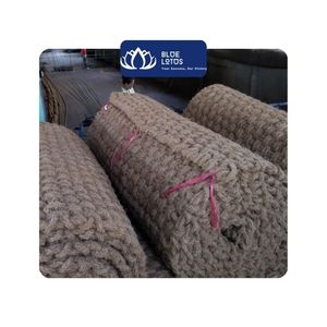HOT SELLING Coconut Fiber Coir Mat for Entryway Floor Protection and Decorative Placement Vietnam - Product Image 1