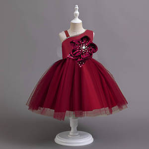 Robe de bal élégante pour filles, style princesse, asymétrique à une épaule, ornée de fleurs, en tulle écologique et respirant, idéale pour les fêtes d'anniversaire des enfants, qualité supérieure - Product Image 3