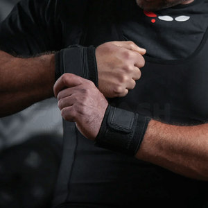 สายรัดข้อมือออกกำลังกายแบบปรับได้สำหรับขายส่ง สายรัดข้อมือยกน้ำหนักแบบกำหนดเองสำหรับฟิตเนสและเพาเวอร์ลิฟติ้ง - Product Image 4