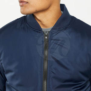 แจ็คเก็ตบอมเบอร์คุณภาพสูงสำหรับฤดูหนาว ราคาขายส่ง สินค้ามาใหม่ แจ็คเก็ตบอมเบอร์ผู้ชาย - Product Image 4