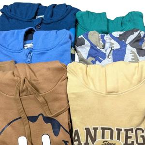 Sweat-shirt à capuche 100% coton personnalisé pour femmes avec technique de teinture unie pour l'hiver - Product Image 6