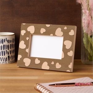 Cadre photo en bois imprimé cœur de luxe, support de présentation de photos de bureau, cadeau de la Saint-Valentin, décoration de mariage, cadre photo en bois - Product Image 1