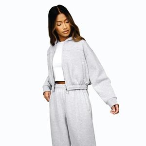 Hoodie vintage pour femme avec logo personnalisé, 100% coton, ourlet brut, délavé à l'acide, effet soleil, coupe courte - Product Image 1