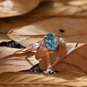Bague de fiançailles classique pour femme Charm Jewells, en argent plaqué or 18 carats, sertie de trois pierres de moissanite taille coussin, 3 grammes, IGI - Product Image 3