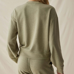Sweat-shirt à col rond pour femme, pull décontracté à manches longues, sweat-shirt en molleton doux, coupe décontractée, couleur unie, haut basique pour la détente, automne - Product Image 4