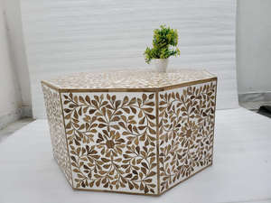 Tableaux traditionnels de luxe faits à la main en résine noire et blanche, motifs animaux géométriques octogonaux, incrustations d'os, écologiques, hauteur réglable - Product Image 4