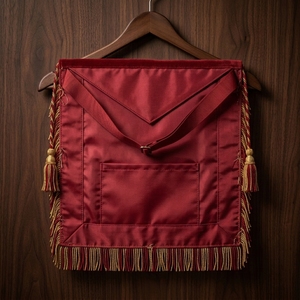 Badge maçonnique personnalisé en velours rouge avec franges dorées, brodé, insignes maçonniques résistants à l'eau, épingle de sûreté - Product Image 5