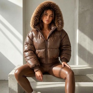 Veste matelassée en cuir marron faite à la main avec capuche en fourrure de renard, veste avec capuche garnie de fourrure, vêtement d'extérieur chaud pour l'hiver - Manteau de luxe en peau d'agneau - Product Image 3