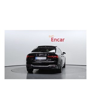 Audi A5 40 TFSI Quattro Premium Sportback 2024, 4217 km, Volante a la Izquierda, Asientos de Cuero, Cámara Trasera - Product Image 4