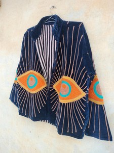 Veste en velours pour femme, faite main, motif œil protecteur, brodée, style bohème, audacieuse et artistique, streetwear, pour festival - Product Image 5